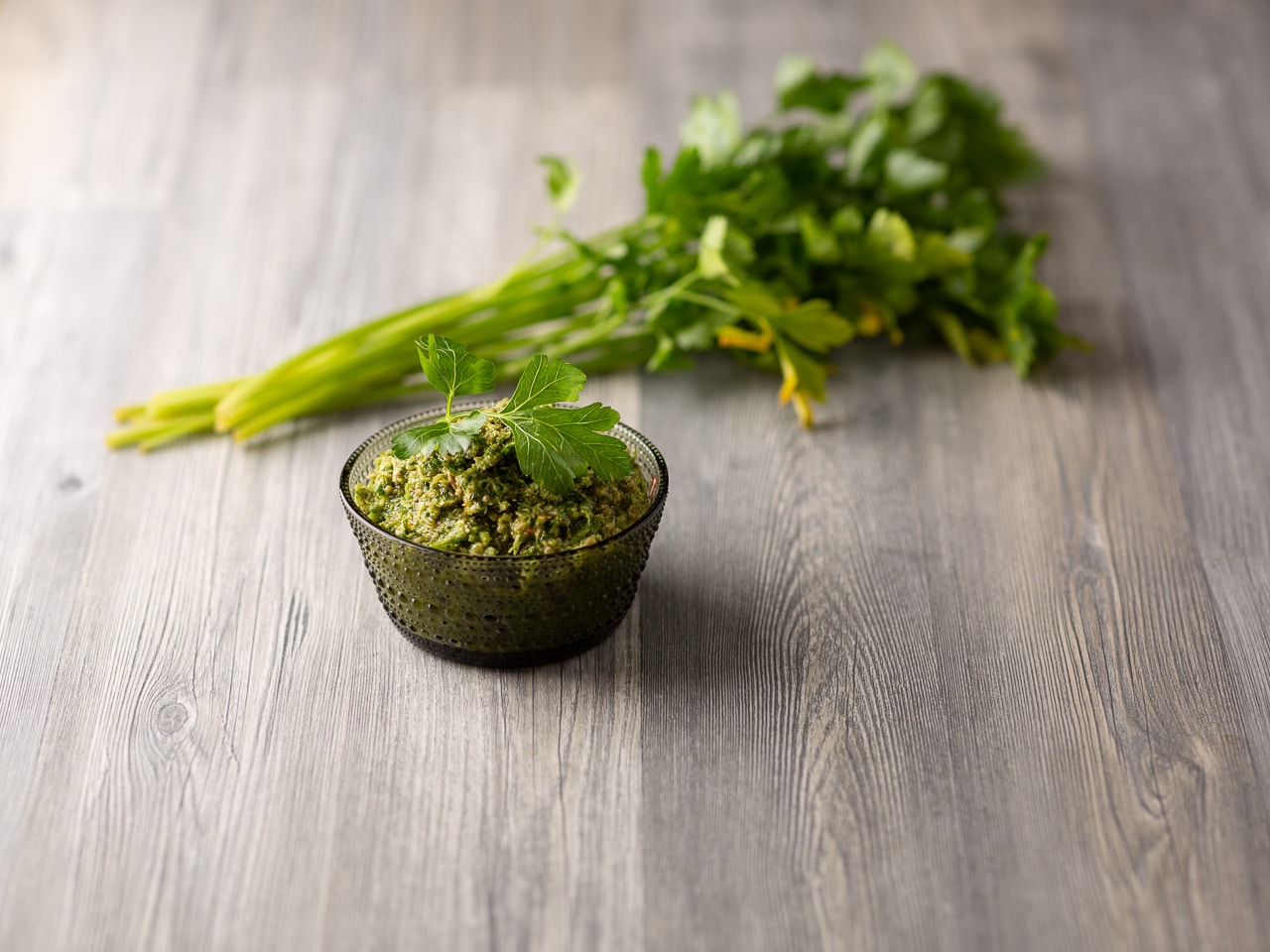 Vegansk persiljepesto